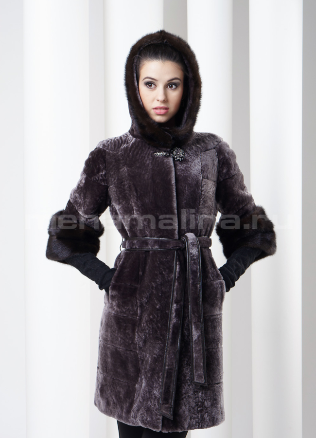 Шуба астраган с капюшоном модель № S-124 в кредит