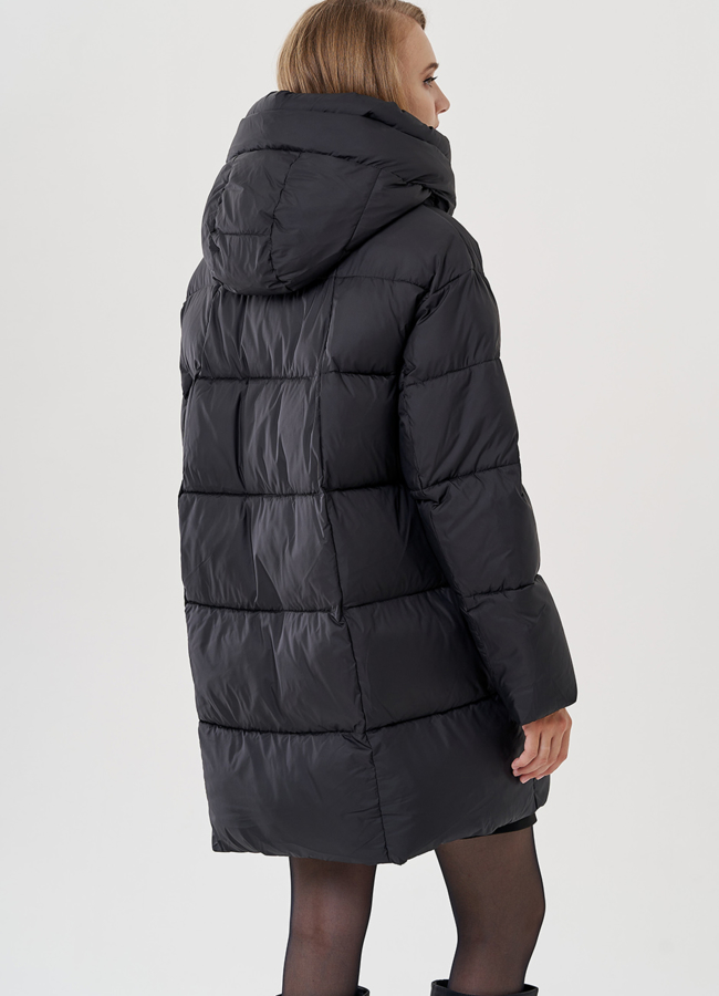 Женский пуховик с капюшоном черного цвета  модель № 82047 универмаг малина