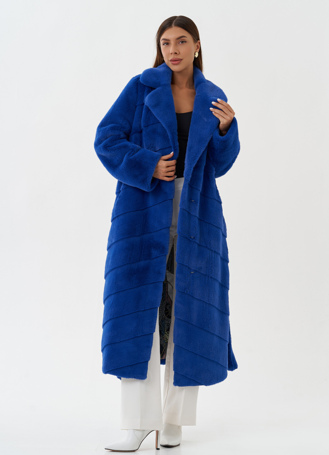 Пальто из эко меха с поясом модель № 28453 универмаг малина