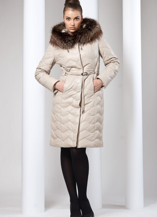 Кожаный пуховик модель № П-1 меха малина