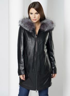 Утепленное полупальто из натуральной кожи с капюшоном 