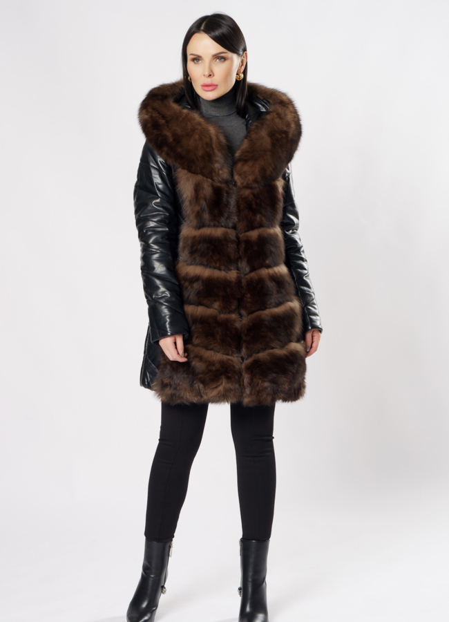 фото Пуховик трансформер из эко кожи черного цвета модель № 19244