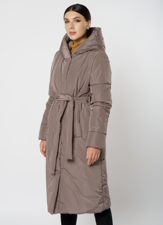 Пуховик женский коричневого цвета с капюшоном модель № 0309 универмаг малина