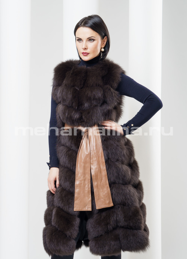 Длинный жилет из песца модель № M-85 универмаг малина