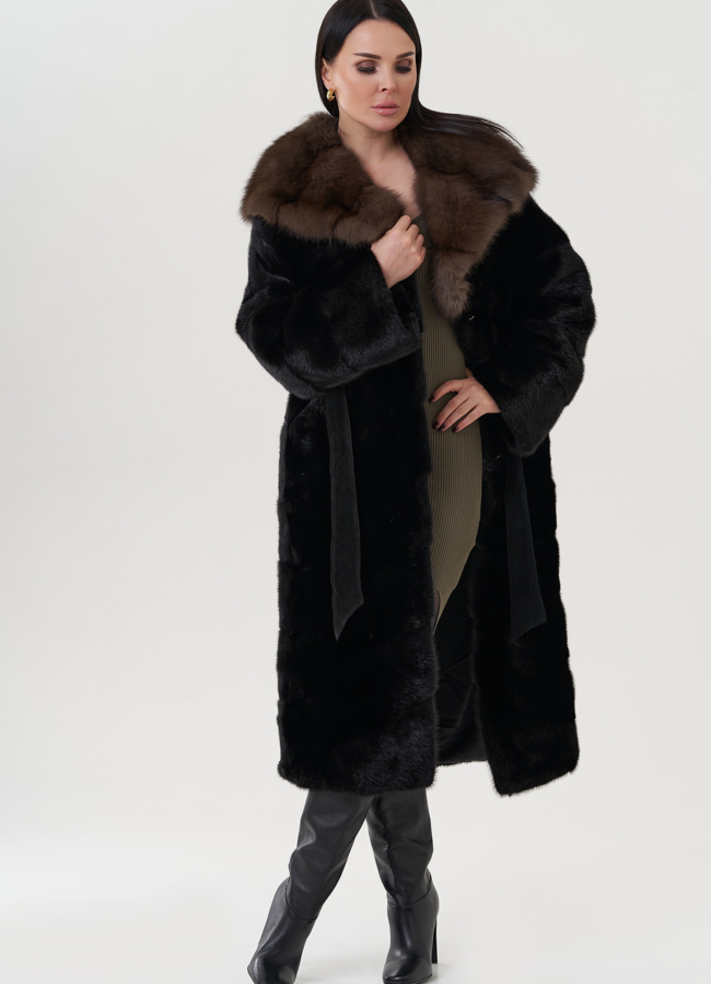 Шуба из норки с капюшоном  из куницы  модель № 25808 универмаг малина