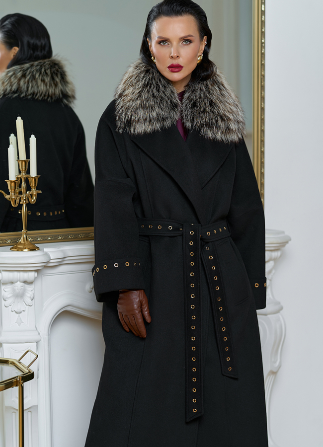 Утепленное женское пальто с английским воротником из меха лисы модель № 31552 в кредит Утепленное женское пальто с английским воротником из меха лисы модель № 31552 в кредит