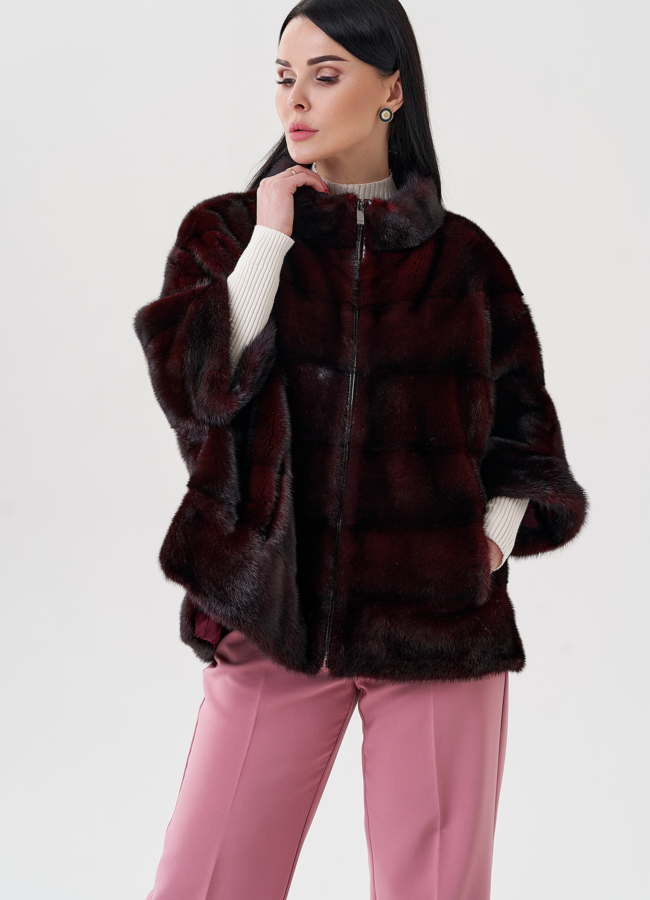 Короткая шуба на молнии  модель № 24385 универмаг малина