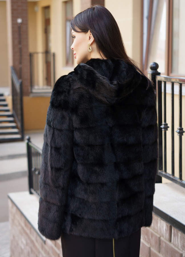 фото Укороченная шуба из норки модель № 17188