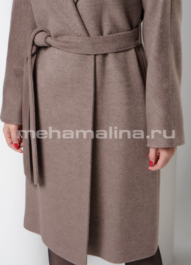 Пальто в цвете капучино, с английским воротником модель № 2567 универмаг малина