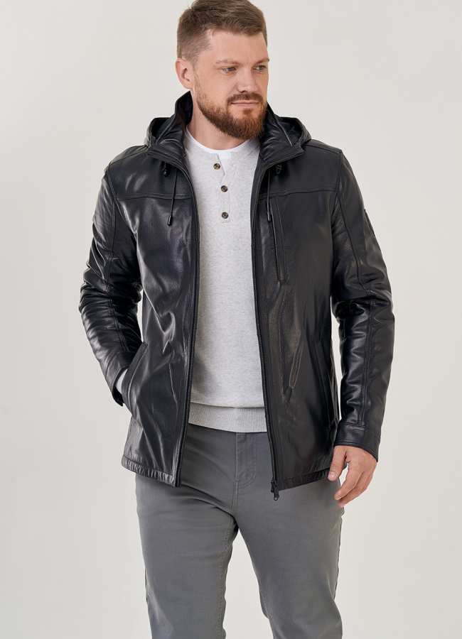 Мужская кожаная куртка с капюшоном модель № 23146 в кредит