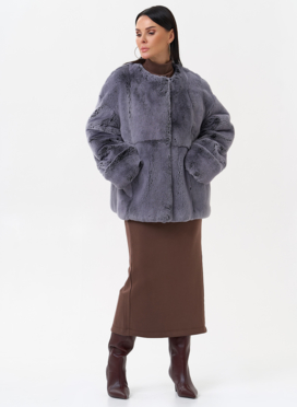 Короткая шуба из меха кролика Короткая шуба из меха кролика