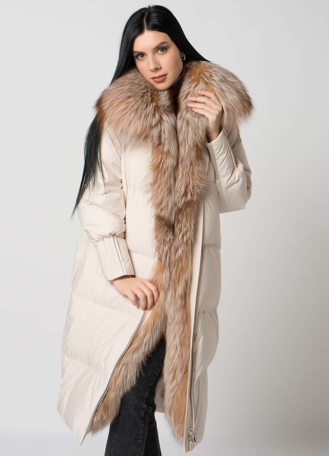 Длинный пуховик с мехом модель № 2310-1 универмаг малина