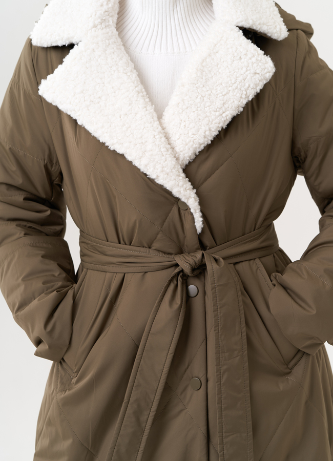 Стеганое пальто с капюшоном модель № 25034 универмаг малина