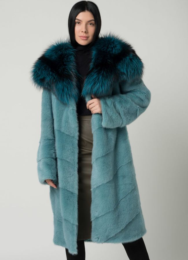 Светлая норковая шуба с капюшоном из чернобурки модель № 1602 универмаг малина