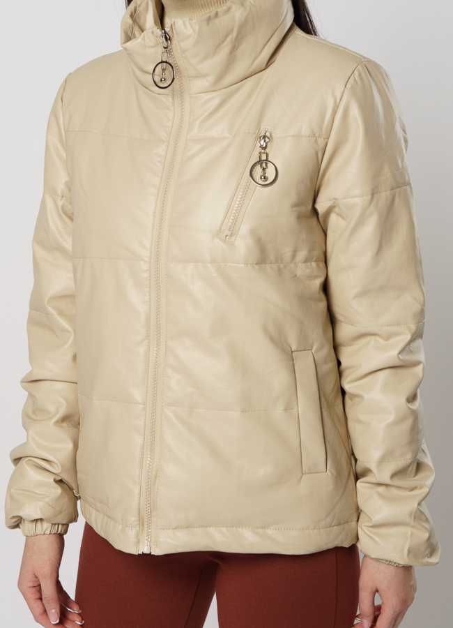 Утепленная куртка из эко кожи бежевого цвета модель № 5030 универмаг малина