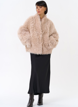 Женская короткая двухсторонняя дубленка 