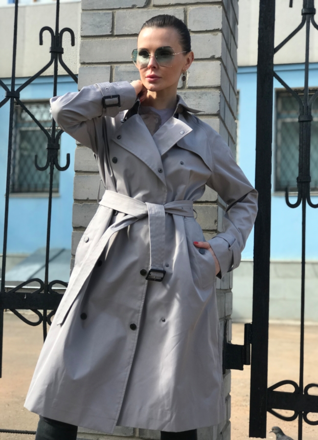 Плащ женский серого цвета модель № 819 в кредит