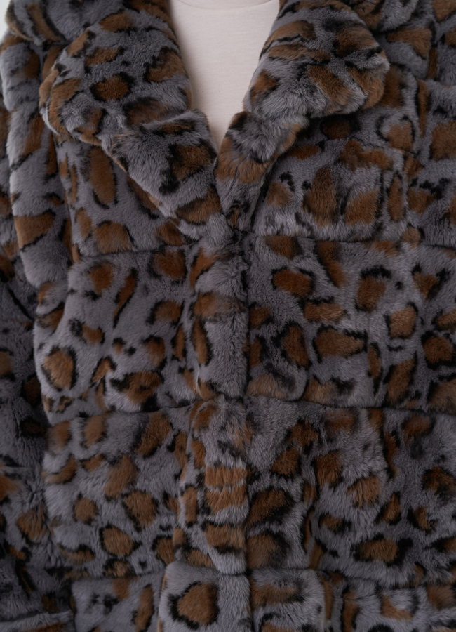 Шуба из меха кролика с английским воротником  модель № 25311 универмаг малина