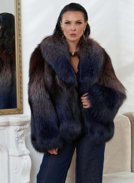 Женская шуба из меха чернобурки