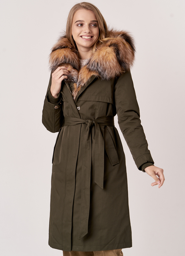 Удлиненная парка с мехом модель № 18942 меха малина