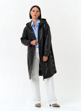 Женский плащ из натуральной кожи с капюшоном