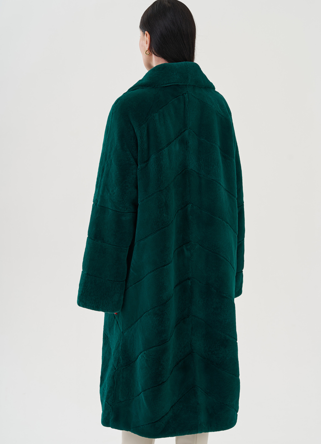 Шуба из кролика в зеленом цвете модель № 24799 в кредит