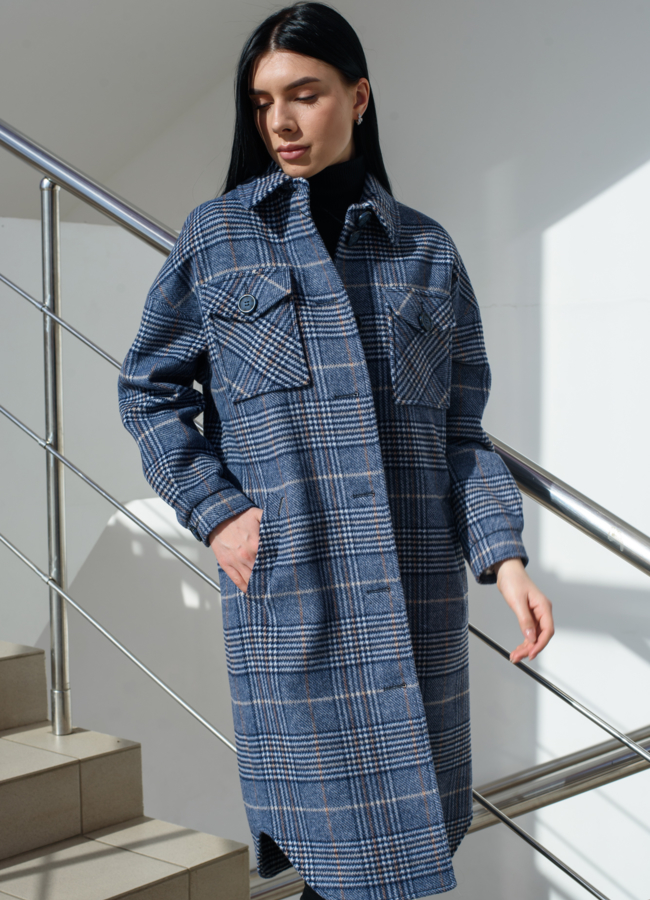 Женское пальто - рубашка синего цвета модель № 21837 меха малина