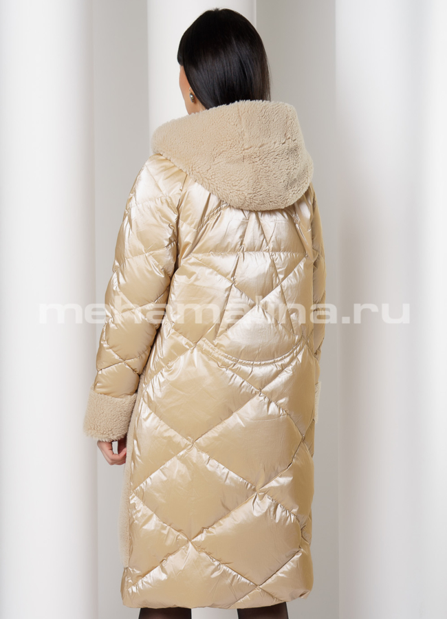 Пуховик с капюшоном на пуговицах  модель № 9917 в рассрочку