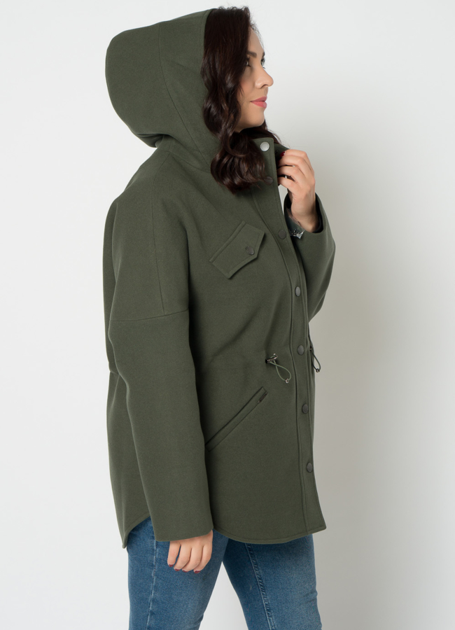 Парка женская в зеленом цвете с капюшоном модель № 21671 универмаг малина