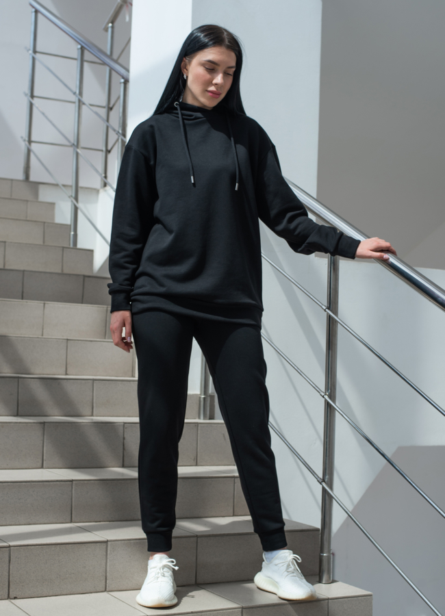 Костюм женский  модель № 010 универмаг малина