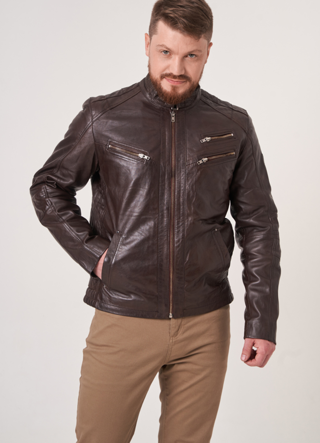 Кожаная коричневая куртка на молнии со стойкой модель № 775 меха малина