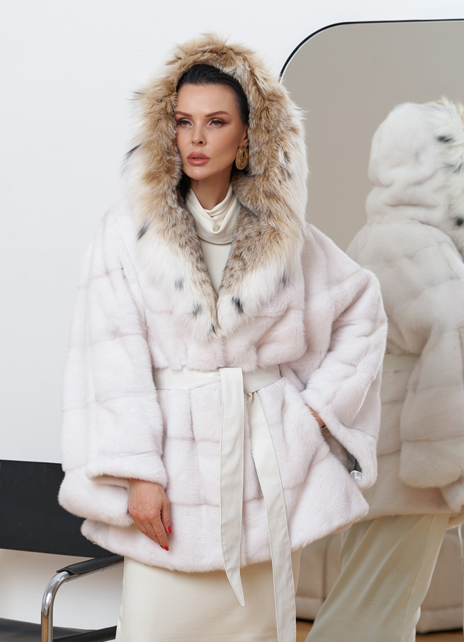 Короткая светлая шуба с рысью модель № 81033 универмаг малина