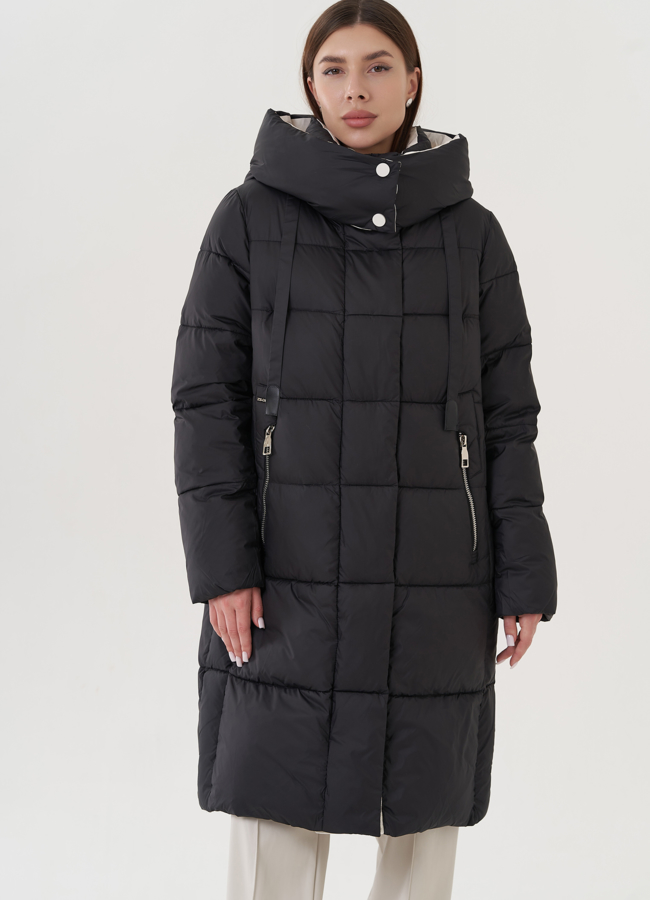 Женский пуховик с капюшоном черного цвета  модель № 25781 в кредит