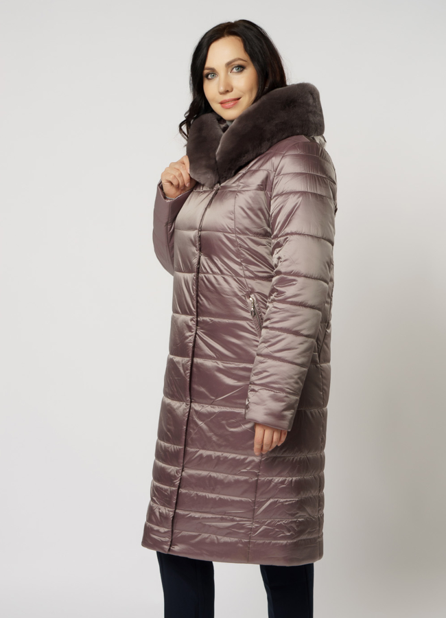 Пуховик с капюшоном на молнии модель № 1963 меха малина
