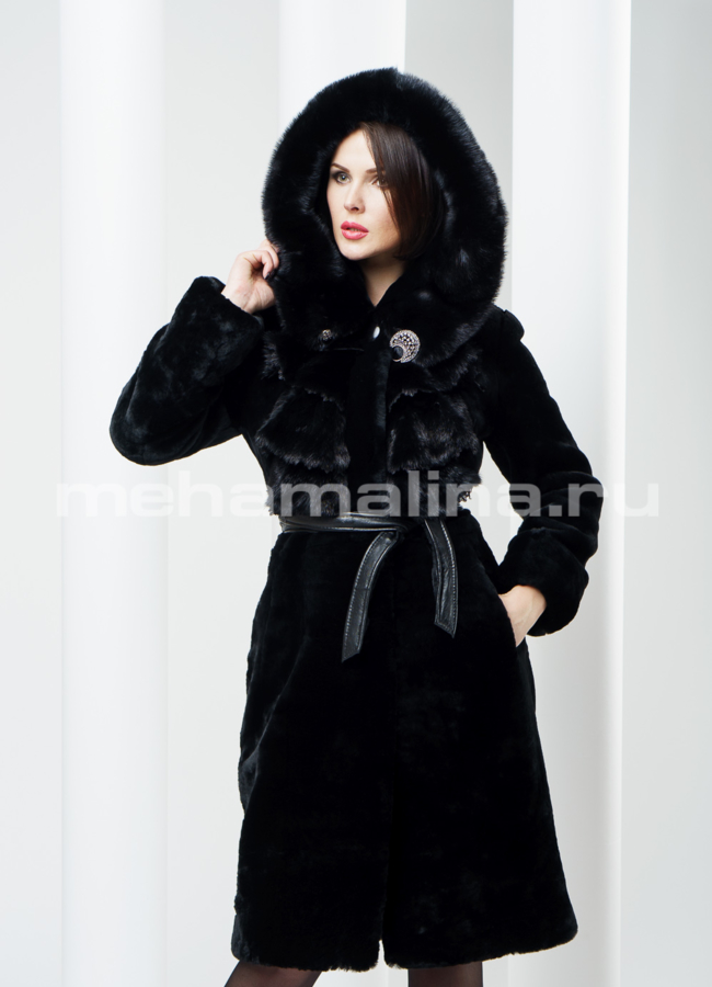 Шуба мутон с кружевной манишкой модель № S-171 в рассрочку