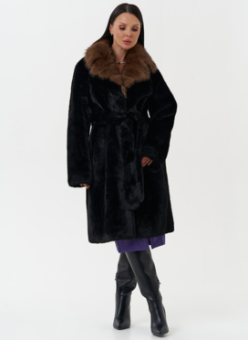 Шуба из эко меха с отделкой из искусственной куницы