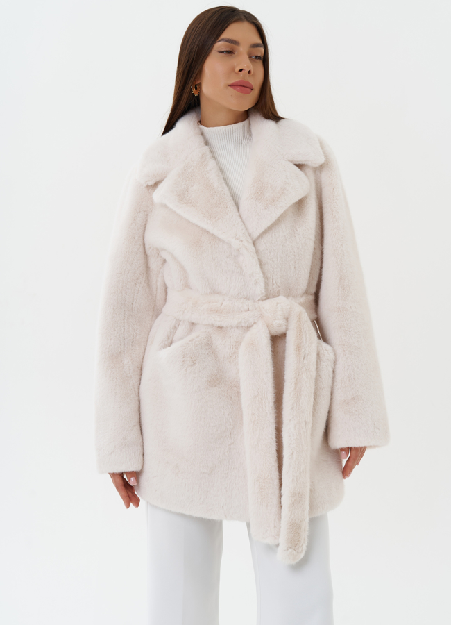 Полупальто из эко меха с поясом модель № 27787 в кредит