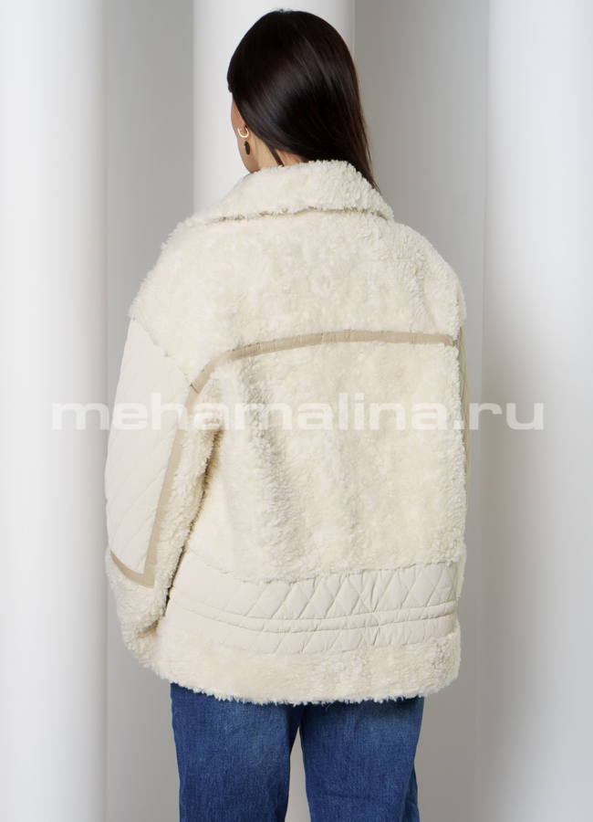 Светлая шуба из эко меха на молнии с английским воротником модель № 89311 в кредит