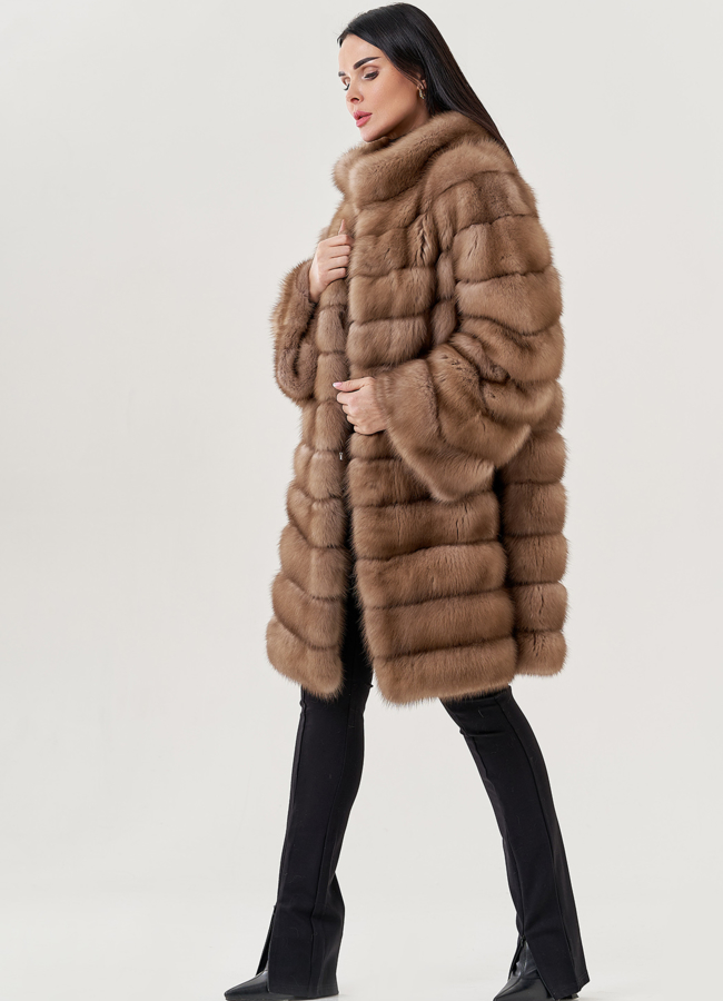 фото Шуба из куницы в цвете тор-тор модель № 77588