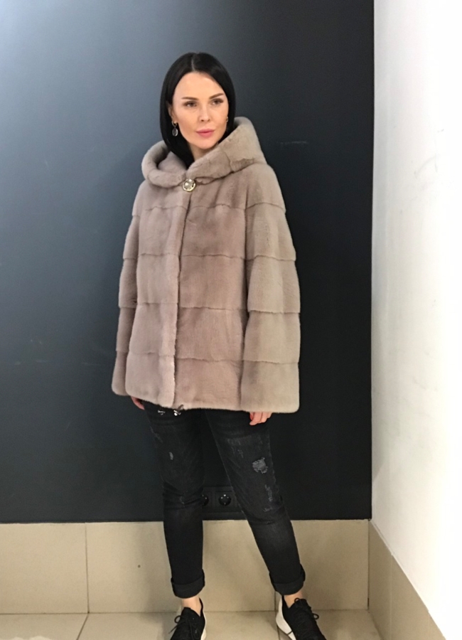 Шуба из греческой норки модель № SP/85 универмаг малина