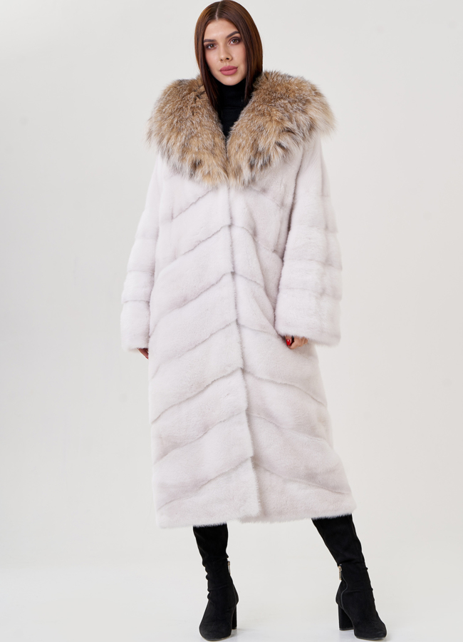 Белая шуба из норки с рысью модель № 23120 универмаг малина