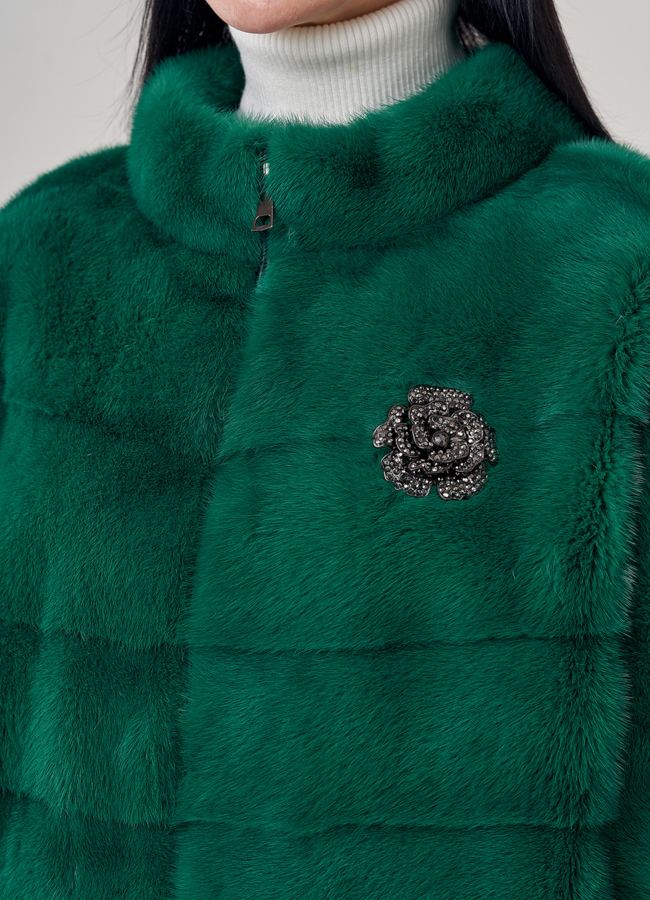 Короткая шуба из норки на молнии  модель № 23822 универмаг малина