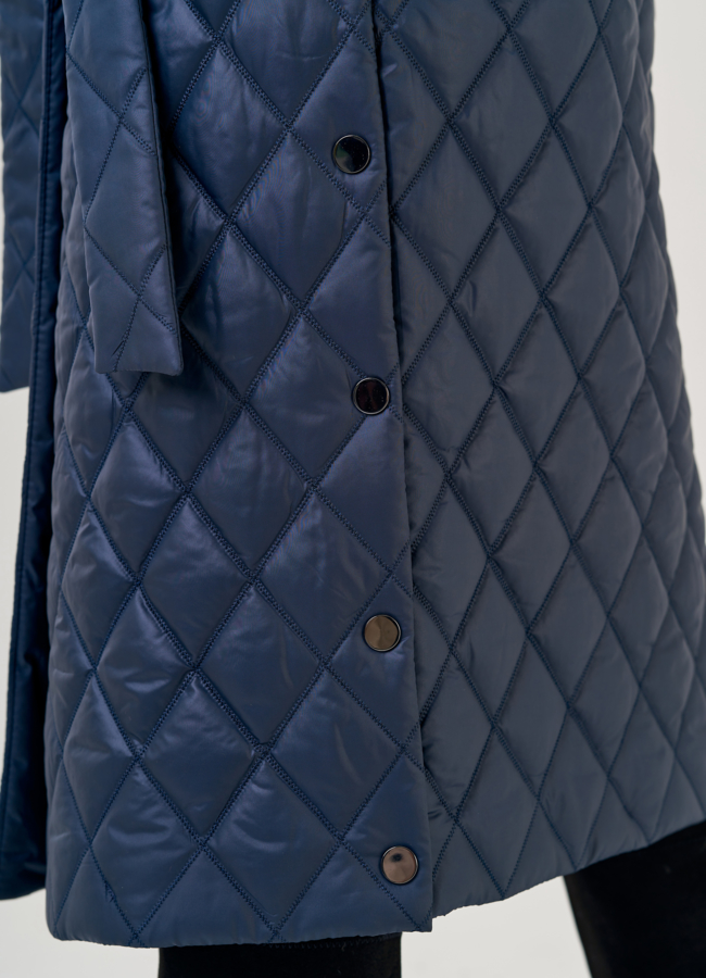 Женское утепленное пальто с капюшоном  модель № 23276 универмаг малина