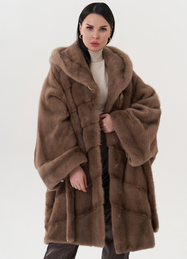 Шуба из меха норки оверсайз модель № 26758 в рассрочку