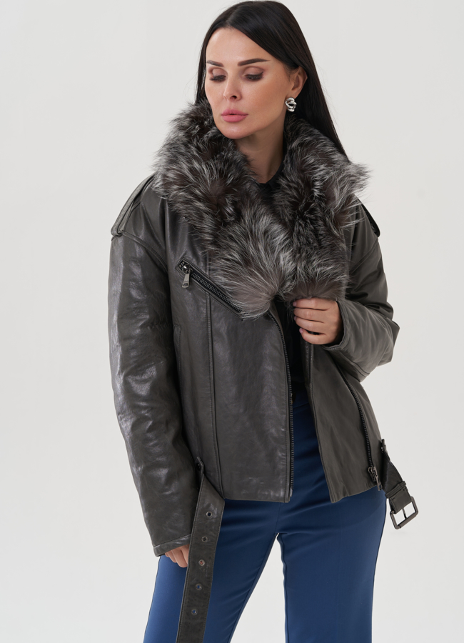 Куртка из натуральной кожи с отделкой из меха чернобурки модель № 25375 в рассрочку