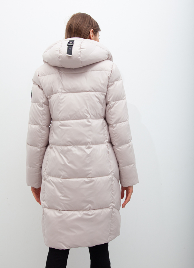 фото Пуховик женский бежевого цвета модель № 21040