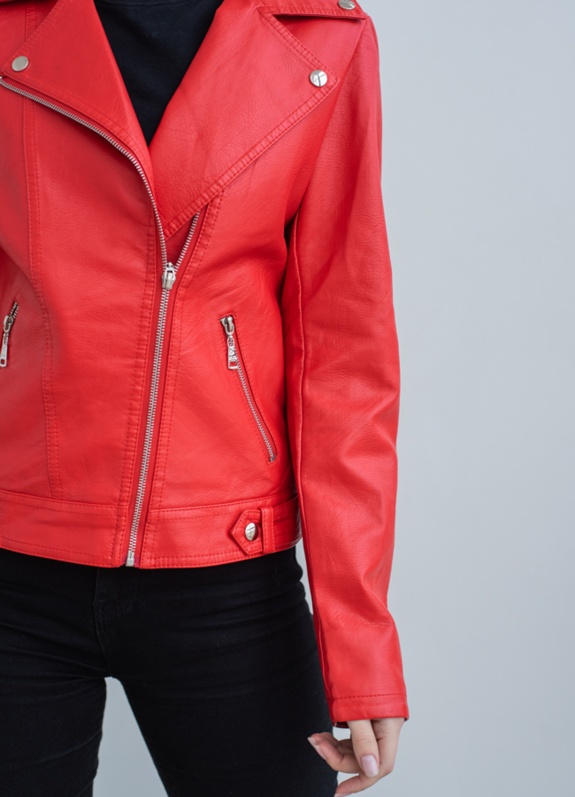 Женская куртка  из эко кожи  модель № 22864 универмаг малина