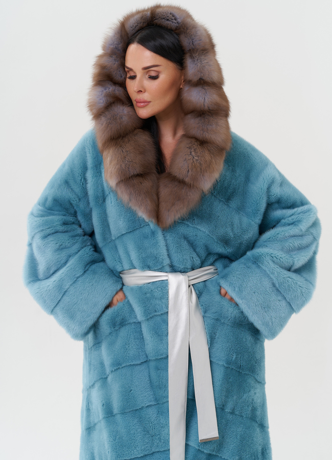 Женская норковая шуба с капюшоном из куницы модель № 27567 универмаг малина