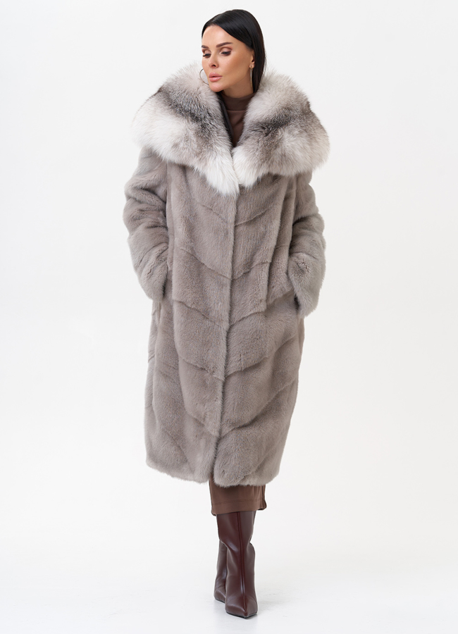 Норковая шуба с капюшоном из меха чернобурки модель № 27583 универмаг малина