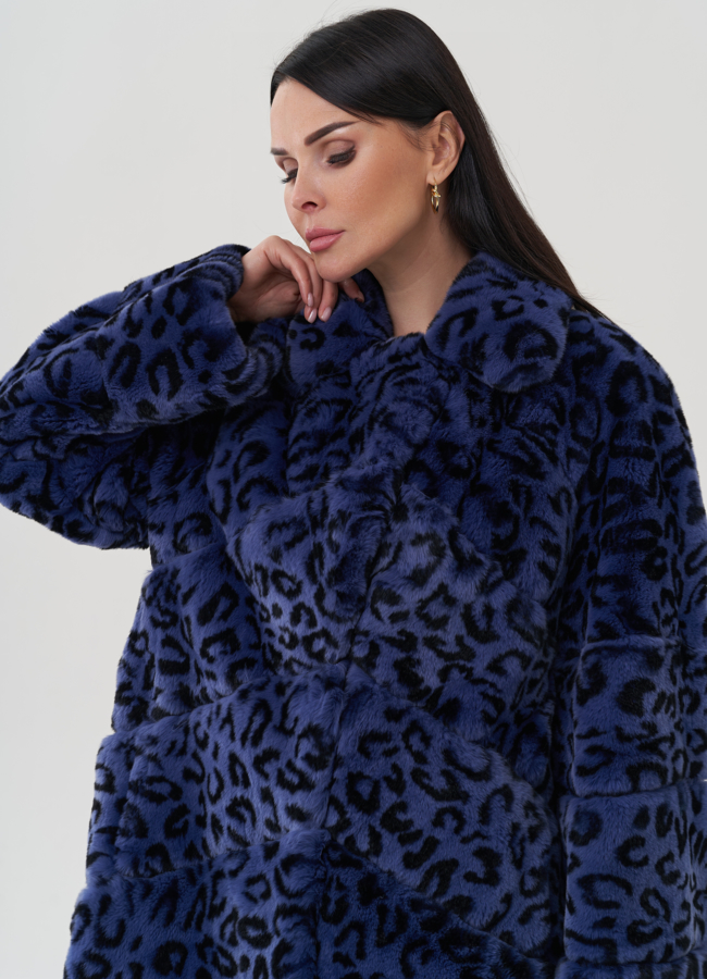 Шуба из меха кролика с анималистичным принтом модель № 25312 универмаг малина